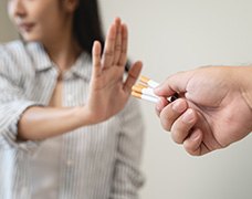 Lady refuses cigarettes